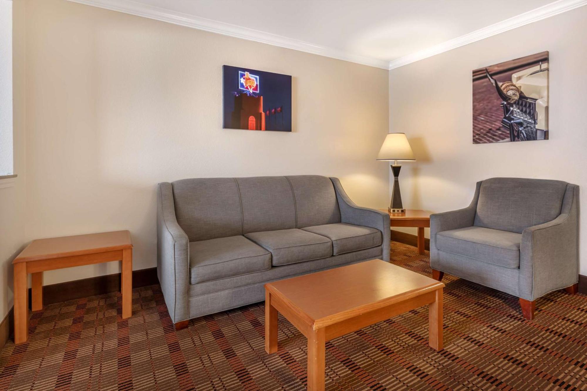 Best Western Clubhouse Inn&Suites Mineral Wells Exterior foto