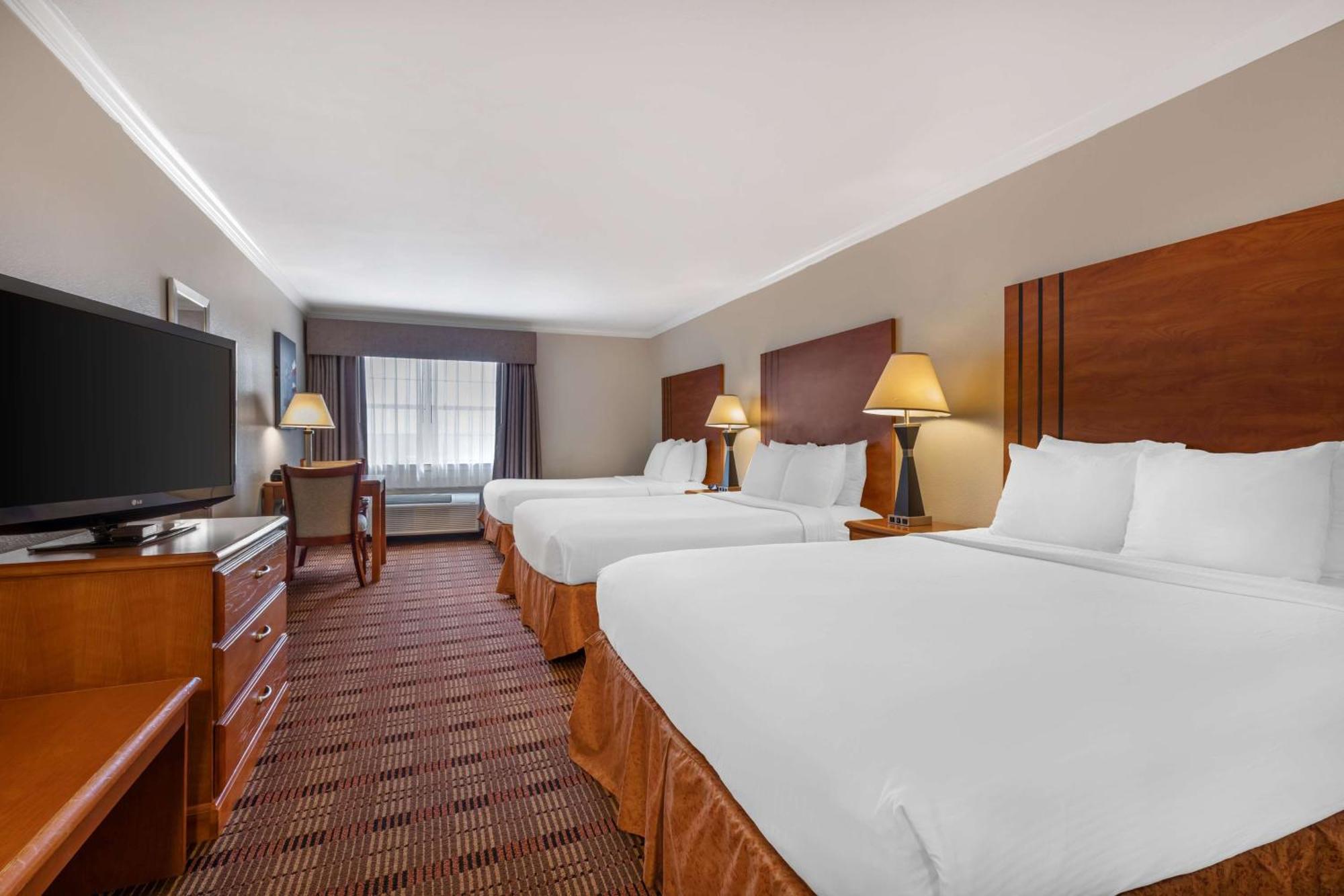 Best Western Clubhouse Inn&Suites Mineral Wells Exterior foto