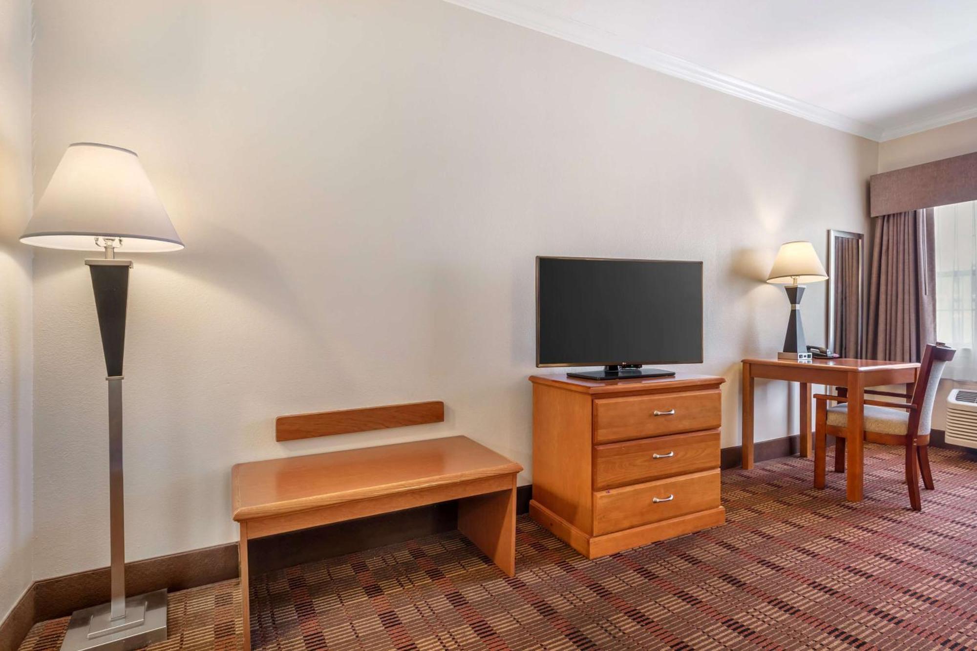 Best Western Clubhouse Inn&Suites Mineral Wells Exterior foto